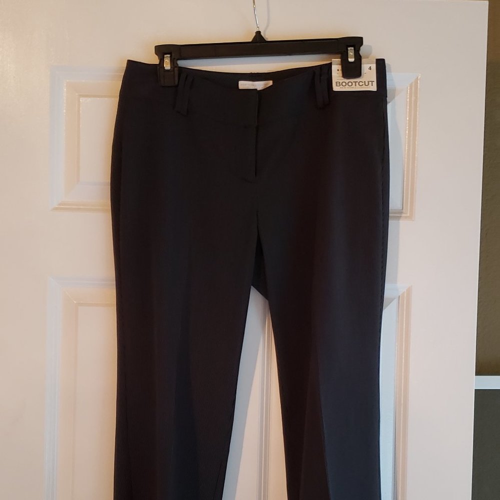 NY&CO Women's Mid-Rise Curvy-Fit Bootcut Pant - City Stretch